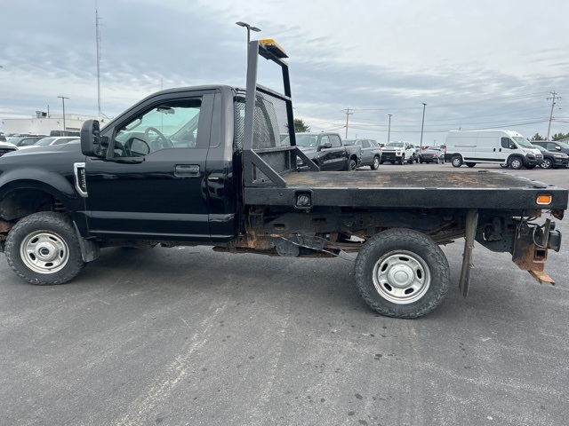 2017 Ford F-350 photo 4