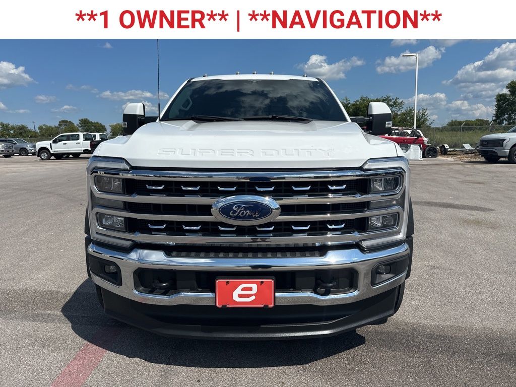 2023 Ford F-450 Lariat photo 2