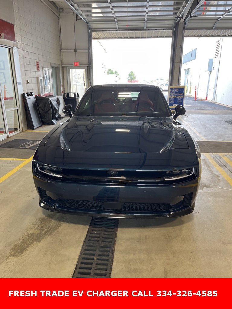 Used 2025 Dodge Charger Daytona Scat Pack with VIN 2C3CDBDK5SR559422 for sale in Montgomery, AL