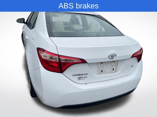 2018 Toyota Corolla LE photo 4
