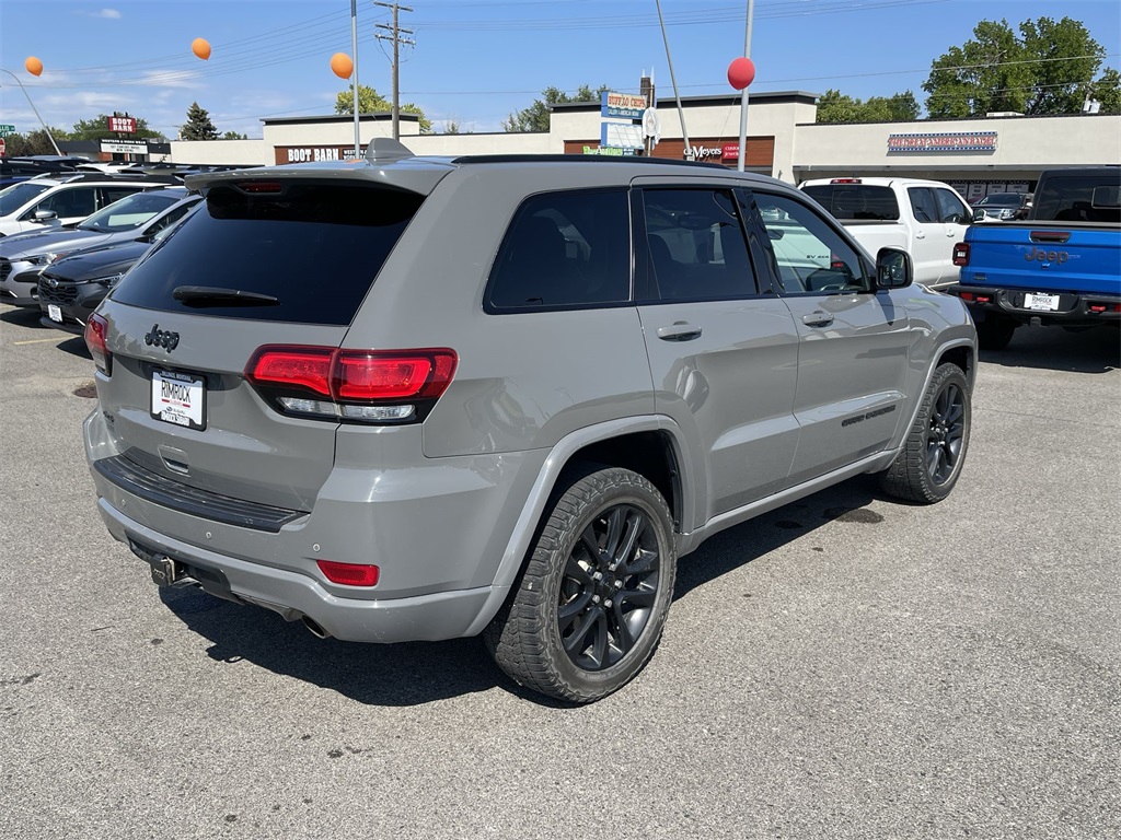 2021 Jeep Grand Cherokee Laredo X photo 5