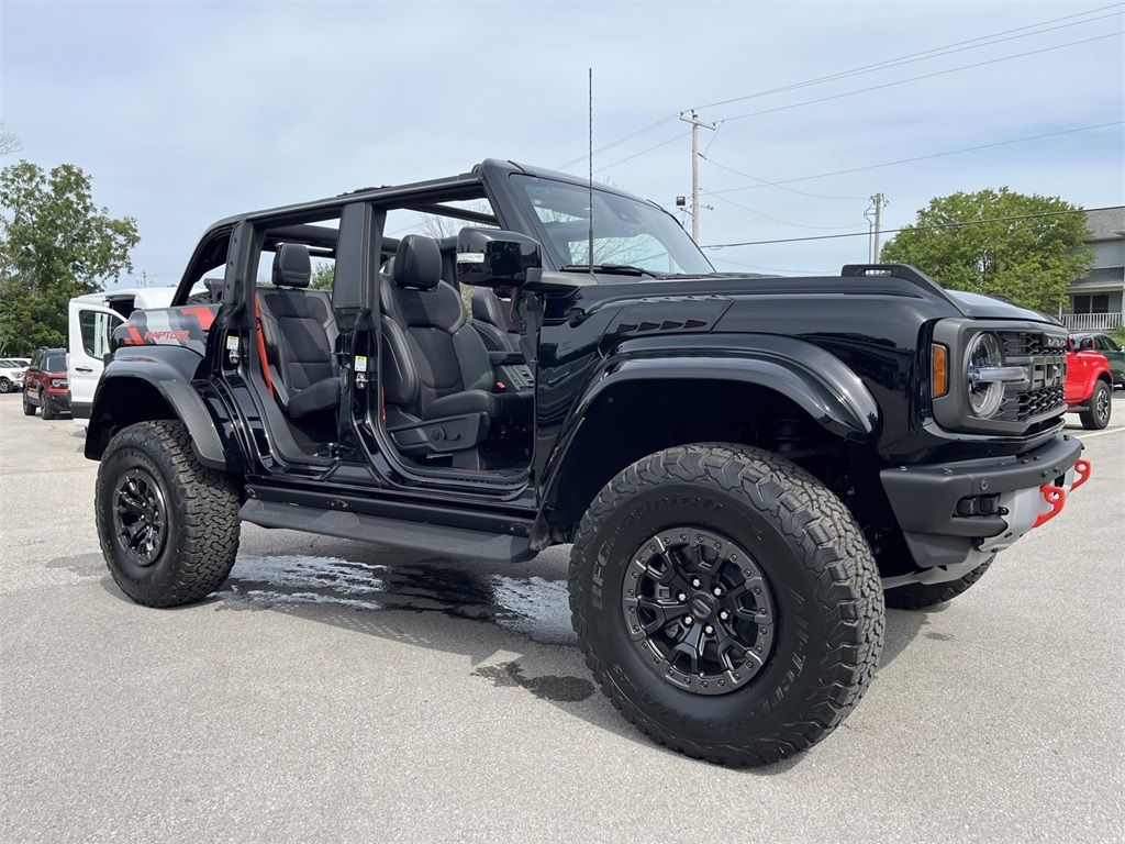 2024 Ford Bronco Raptor photo 2