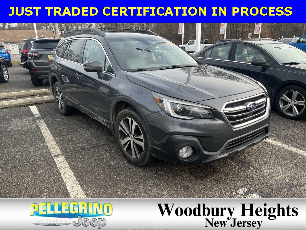 2018 Subaru Outback Limited's photo