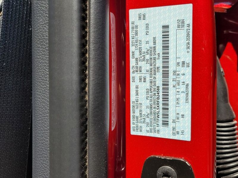 2024 Ford F-150 Lariat photo 17
