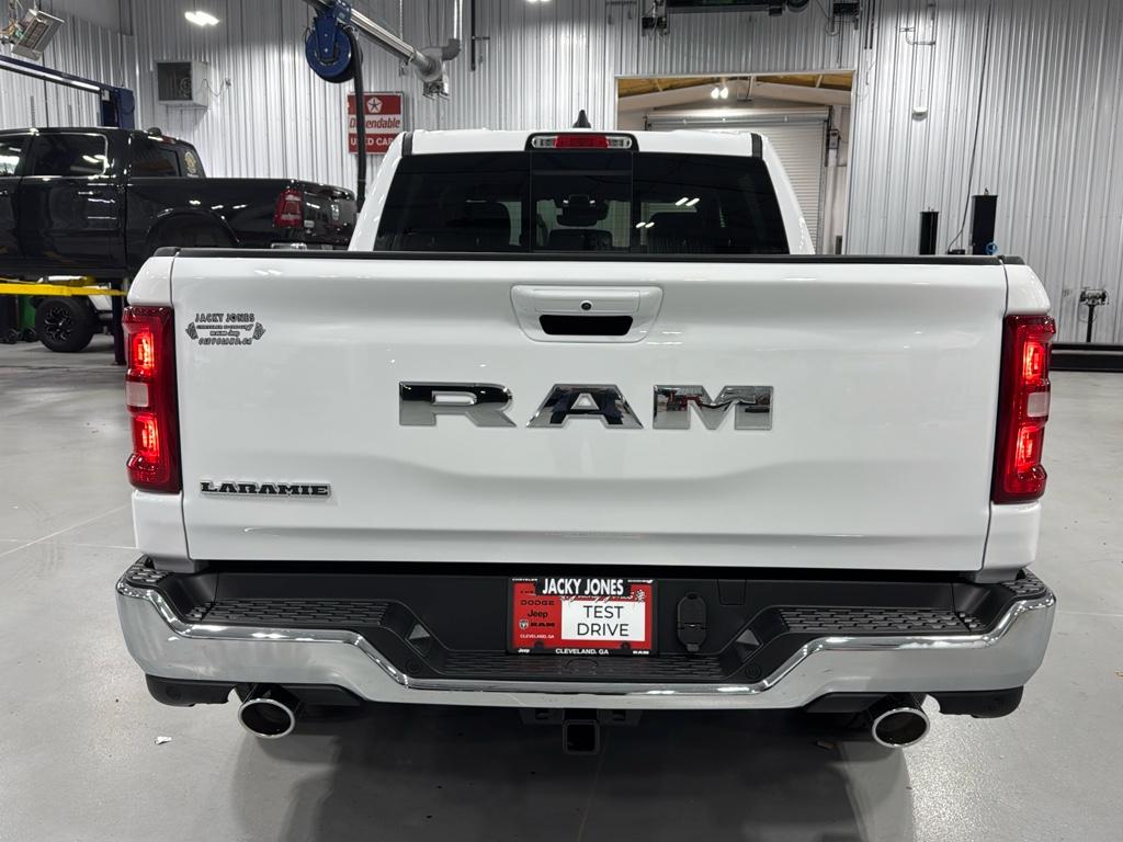 2025 Ram 1500 Laramie photo 6