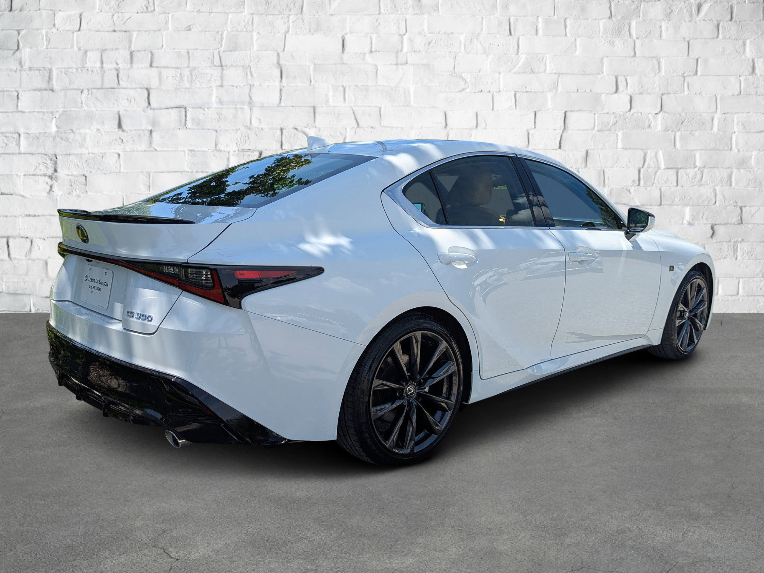 2025 Lexus IS F SPORT photo 4
