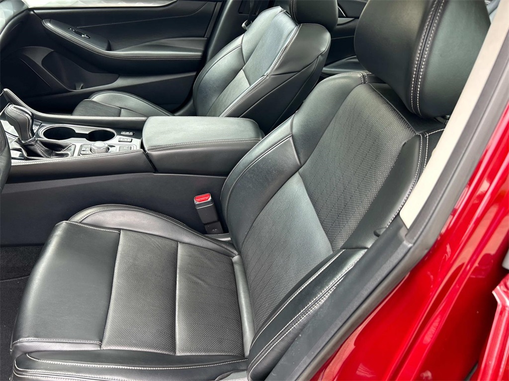2019 Nissan Maxima SL photo 14