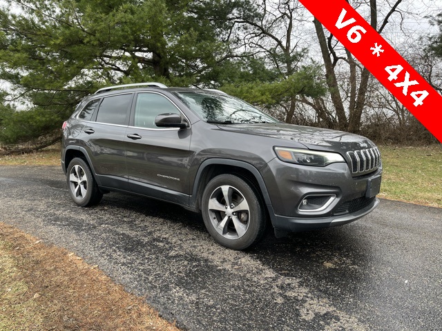 2019 Jeep Cherokee Limited's photo
