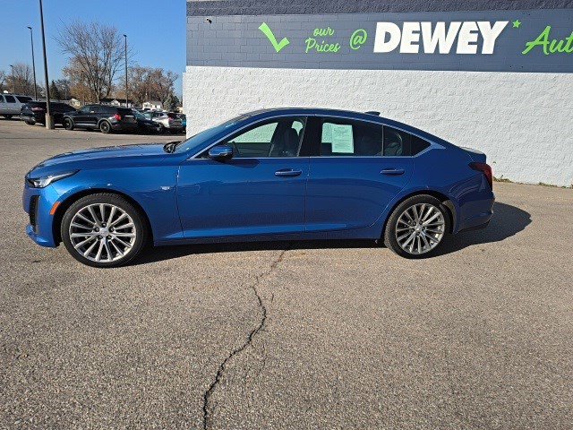 2023 Cadillac CT5 Premium Luxury photo 2