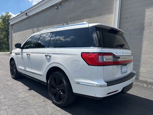 2018 Lincoln Navigator Black Label photo 10