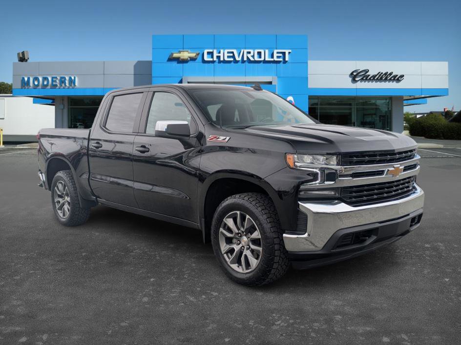 2021 Chevrolet Silverado 1500 LT photo 3