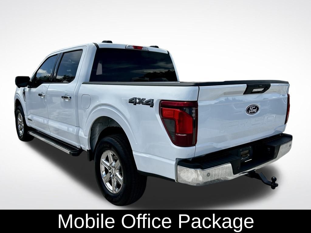 2024 Ford F-150 XLT photo 3