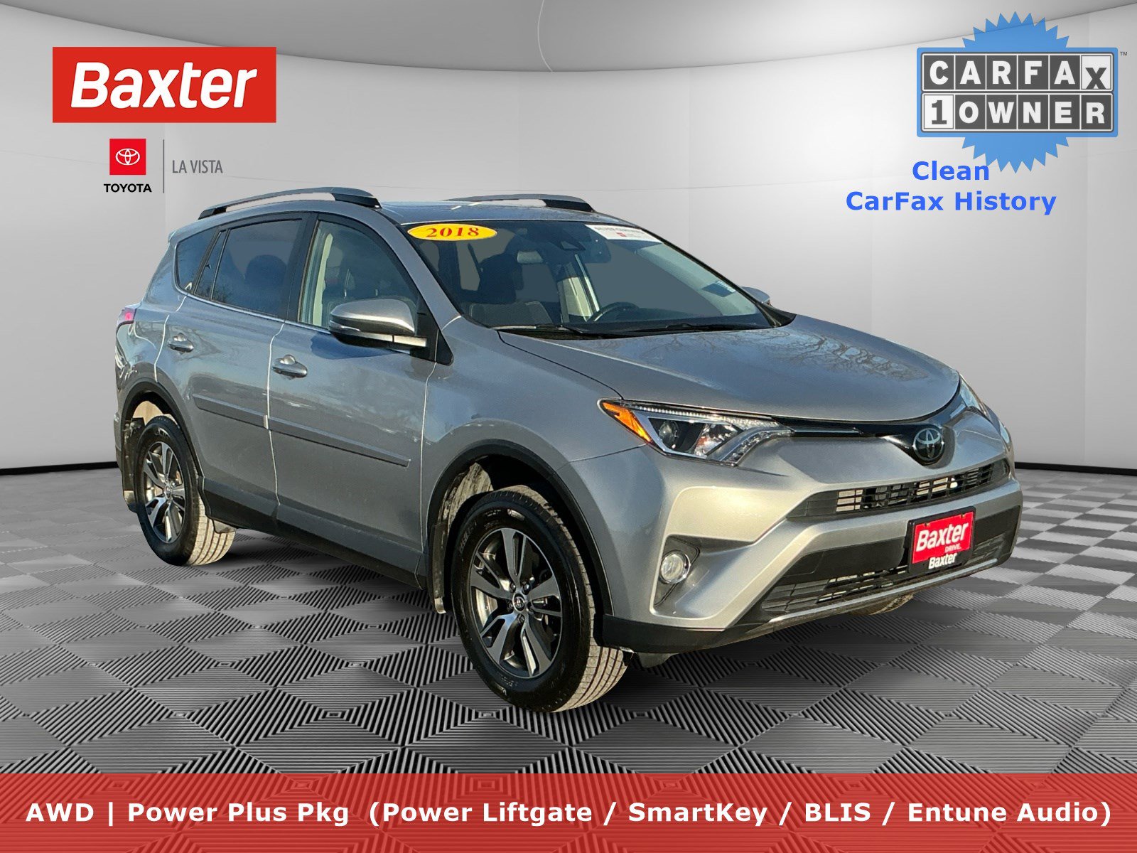 2018 Toyota RAV4 XLE's photo