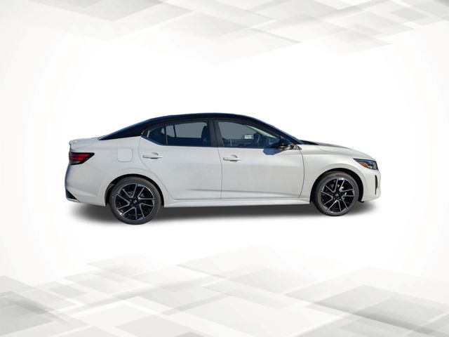 2025 Nissan Sentra SR photo 3