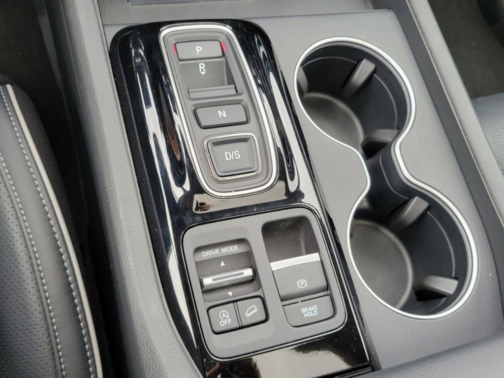 2025 Honda Pilot Elite photo 18