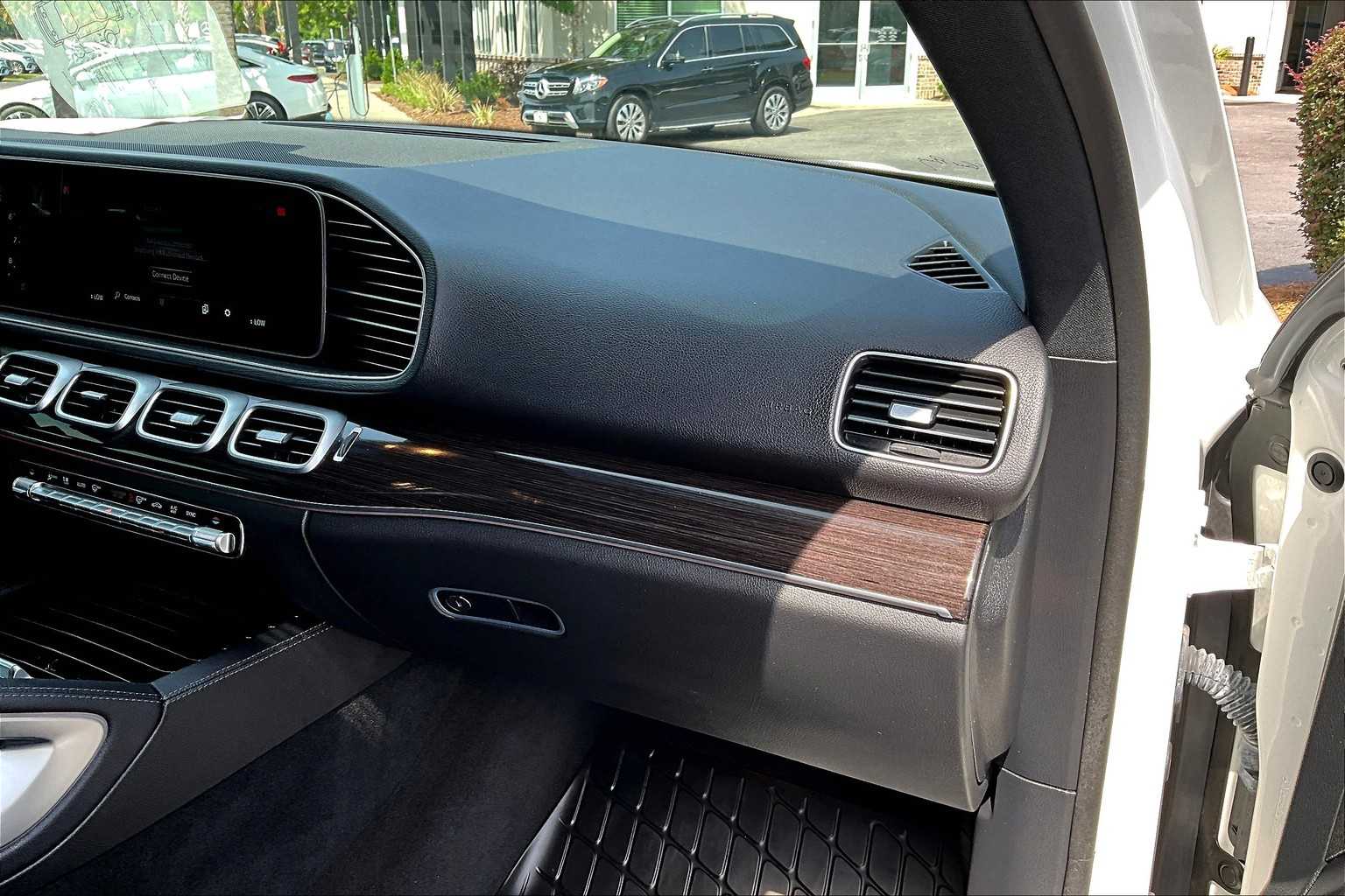 2022 Mercedes Benz GLE 350 photo 32
