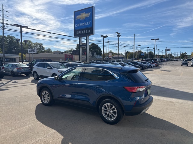2022 Ford Escape SE photo 6