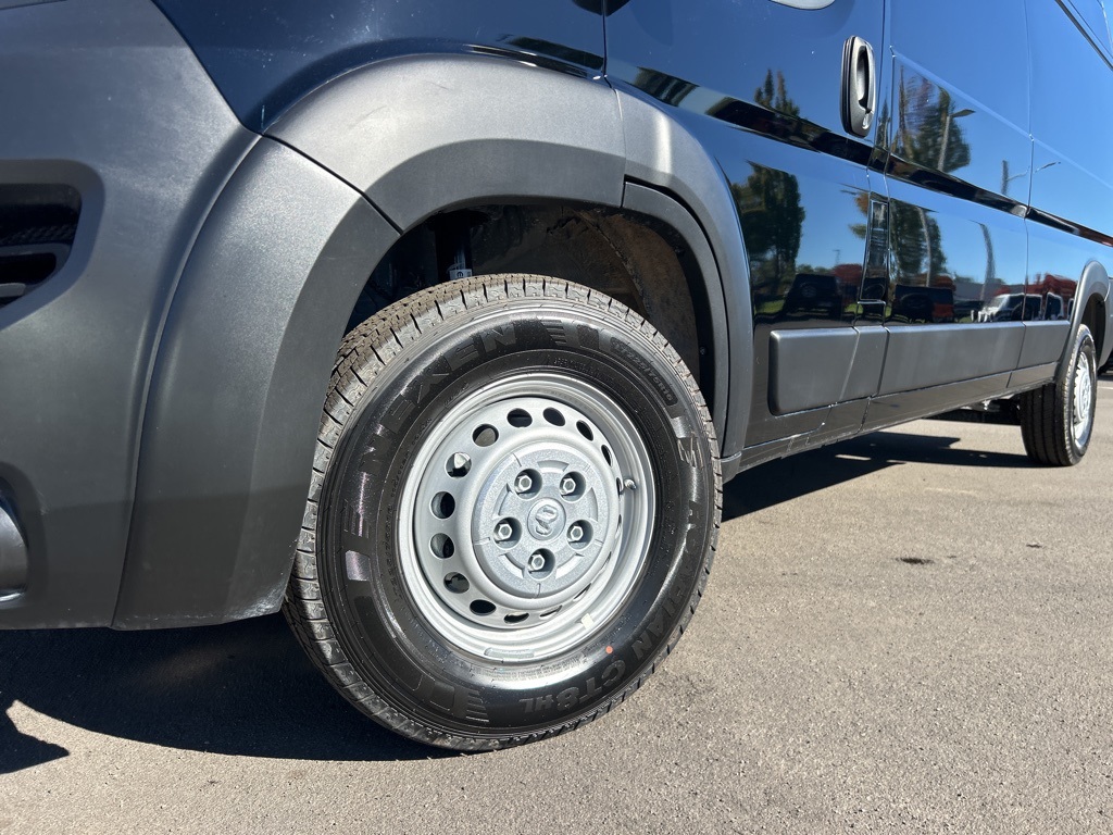 2025 Ram ProMaster 2500 photo 2