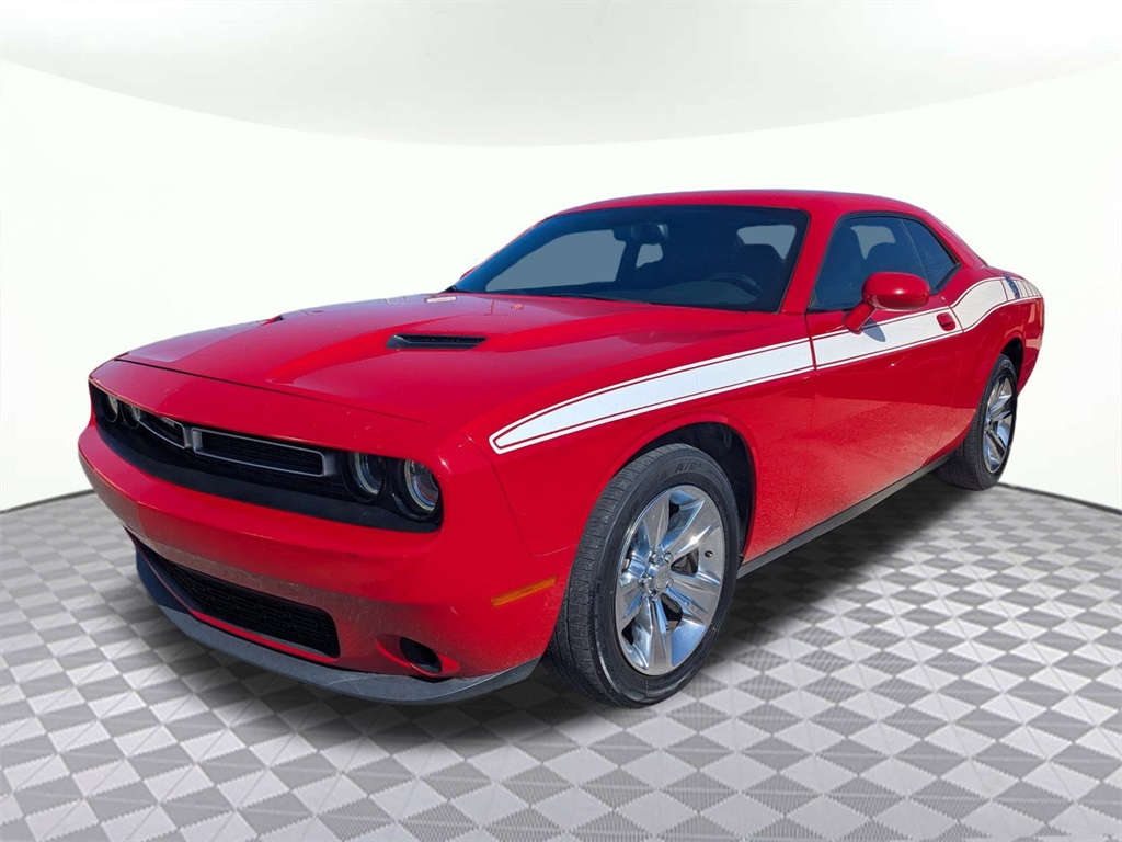 2016 Dodge Challenger SXT photo 7