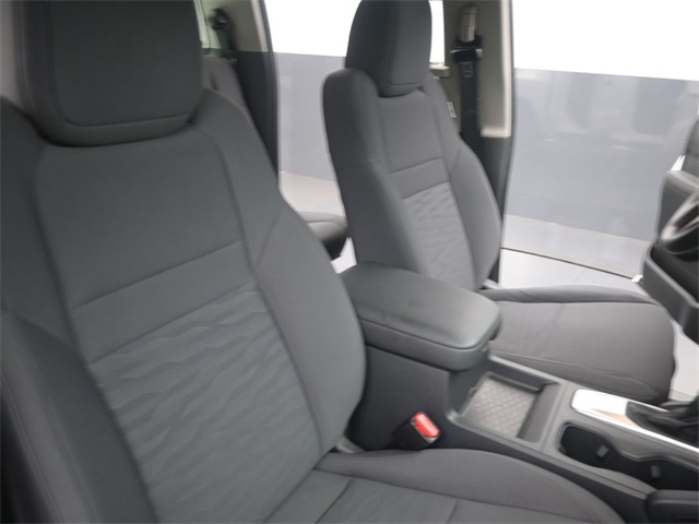 2022 Nissan Frontier S photo 25