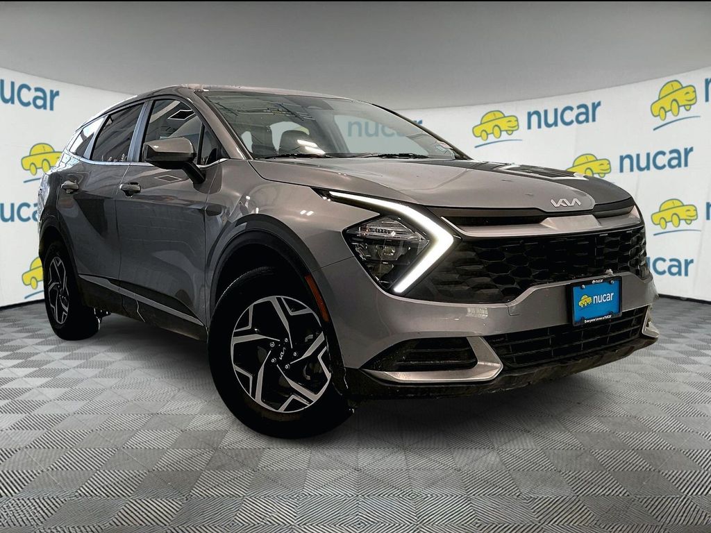 2023 Kia Sportage LX's photo