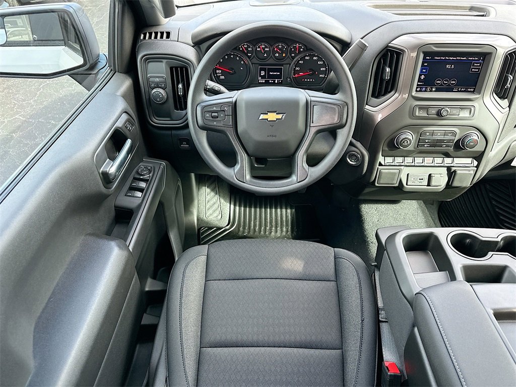2025 Chevrolet Silverado 1500 Custom photo 14