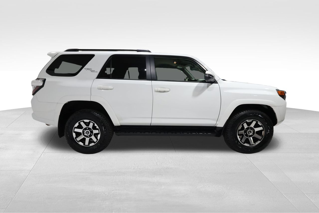 2024 Toyota 4Runner TRD Off-Road Premium photo 5