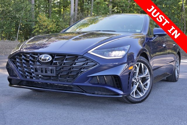 2021 Hyundai Sonata SEL Convenience photo 2