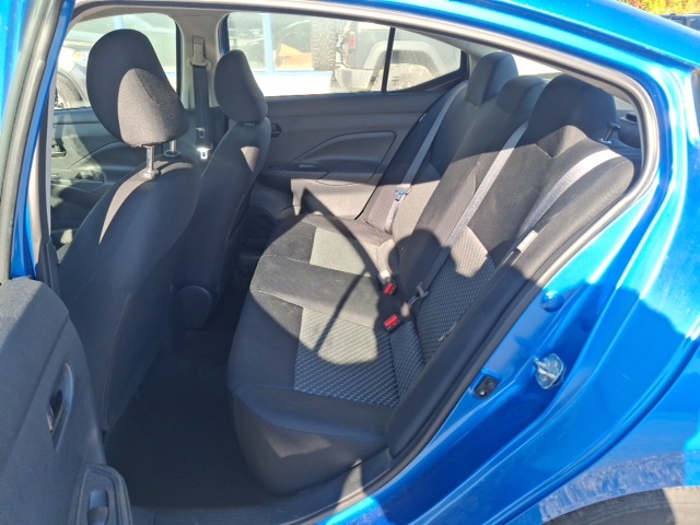 2020 Nissan Versa 1.6 S photo 10