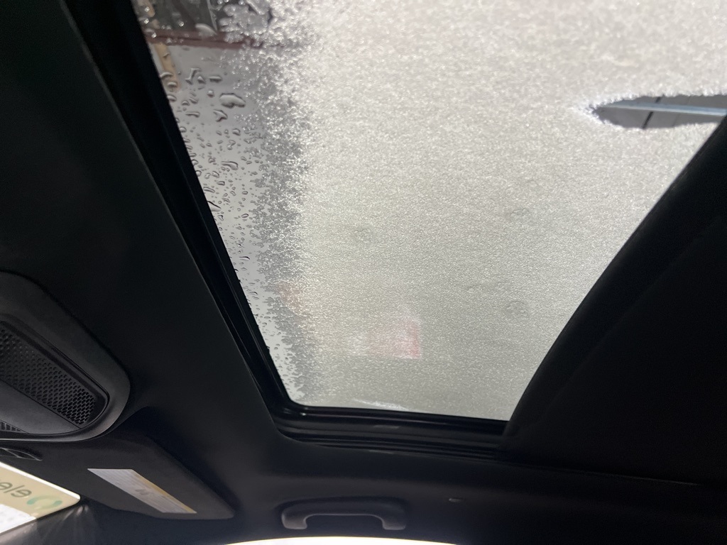 2025 CADILLAC XT5 - Image 11