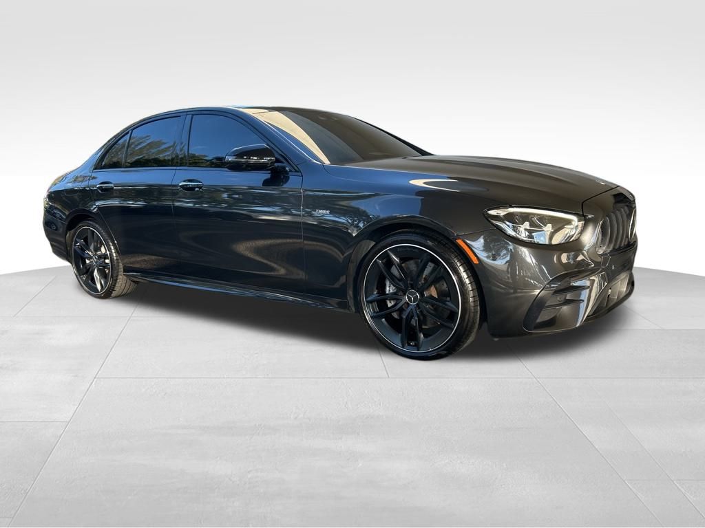 2022 Mercedes Benz E AMG 53 photo 2