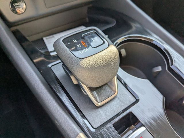 2026 Nissan Rogue S photo 21