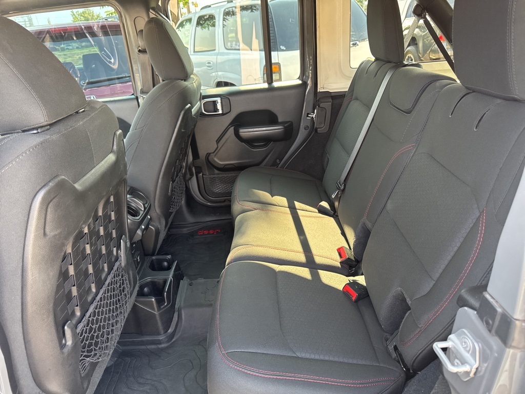 2020 Jeep Wrangler Unlimited Rubicon photo 21