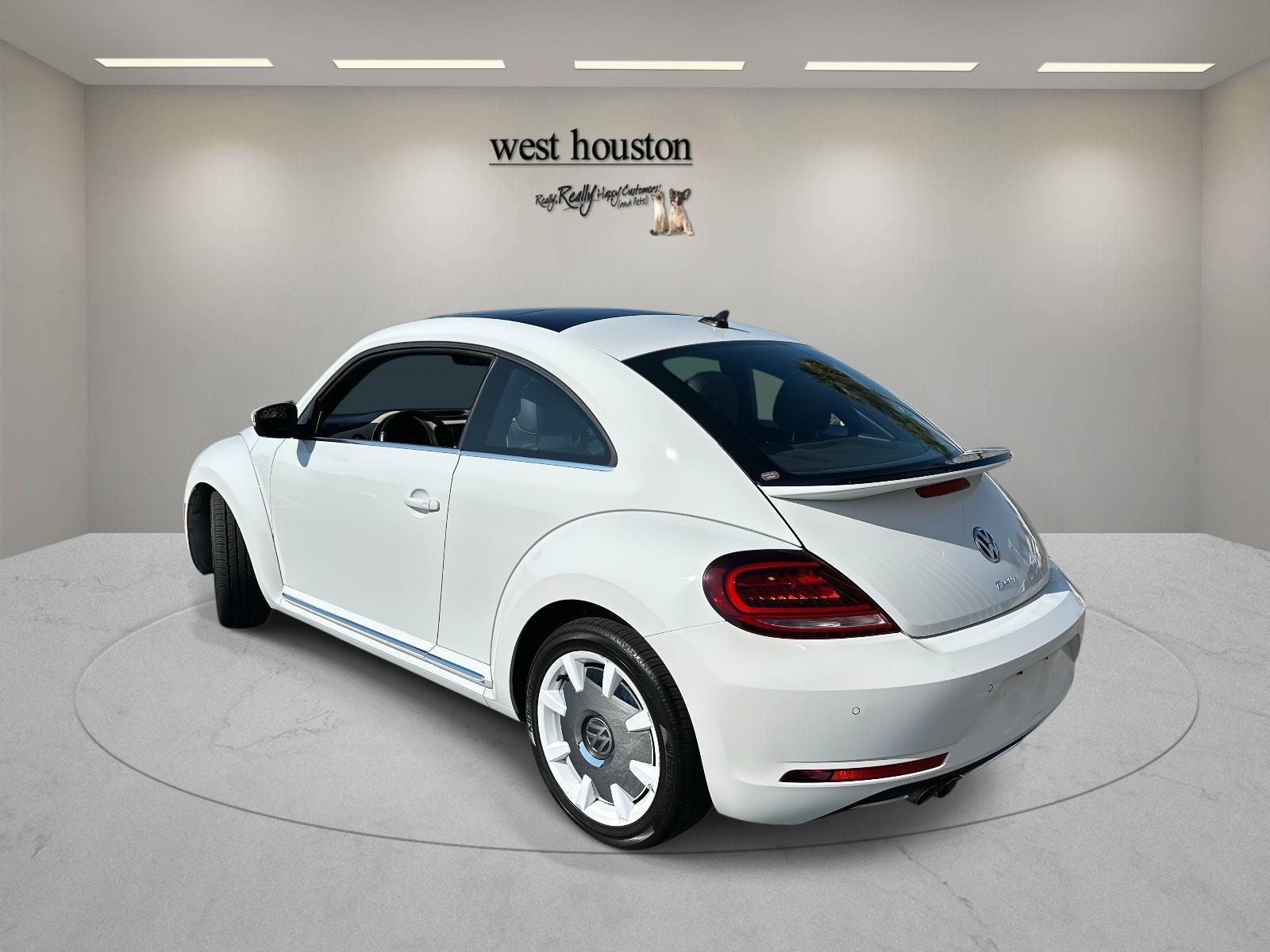 2019 Volkswagen Beetle Final Edition SE photo 6