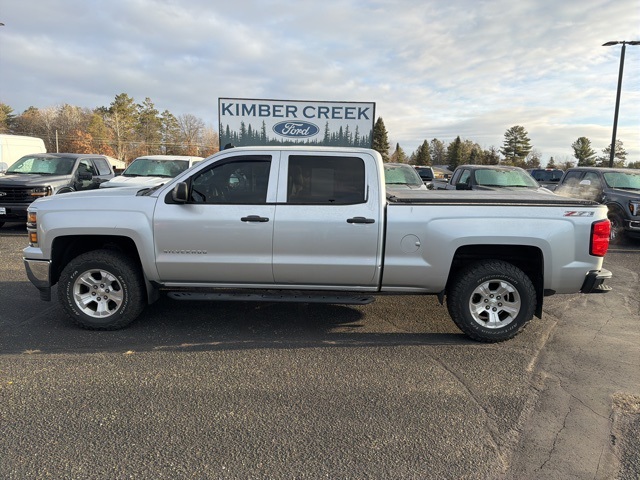 Used 2014 Chevrolet Silverado 1500 LT with VIN 3GCUKREC2EG406822 for sale in Pine River, Minnesota