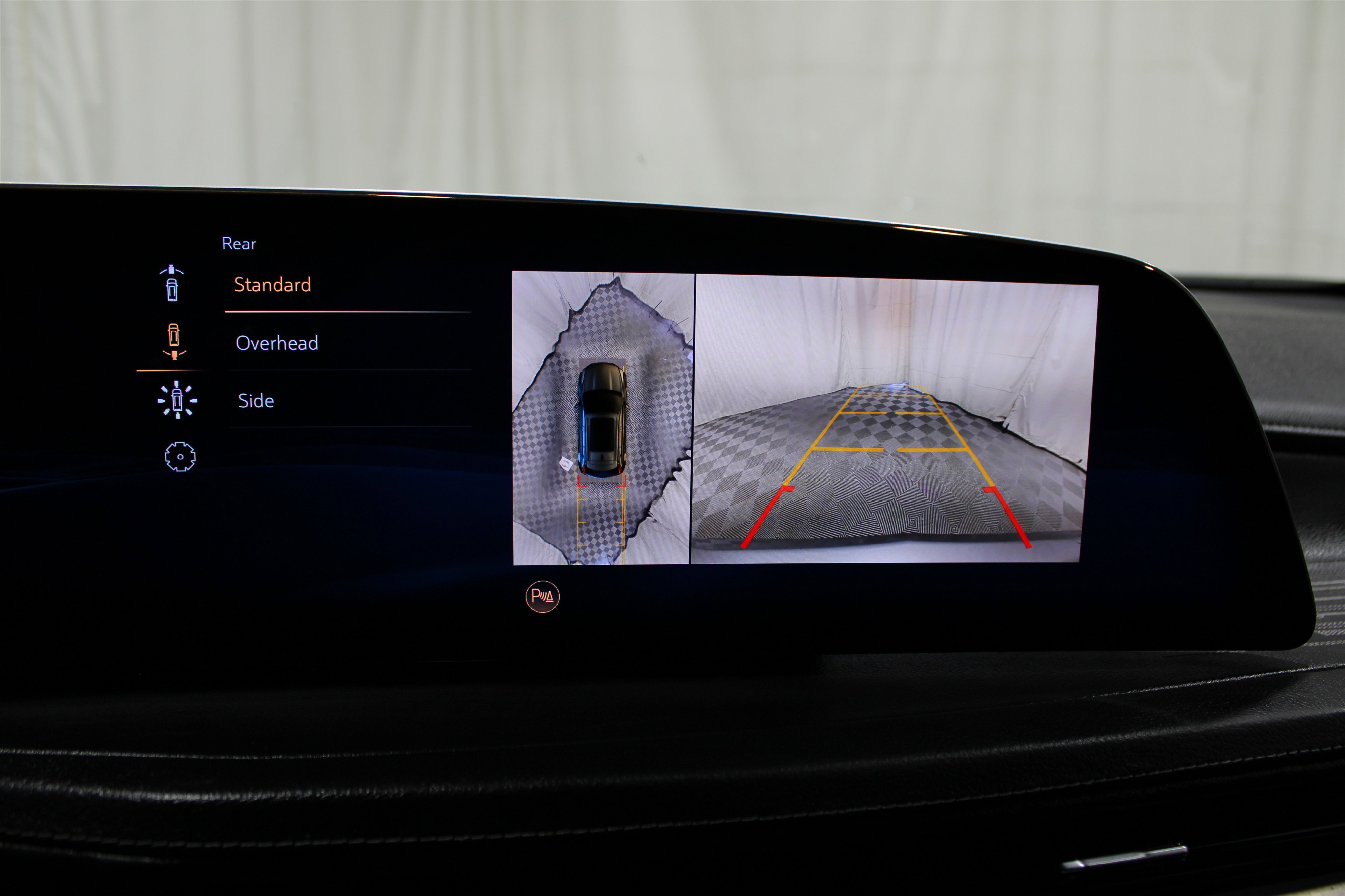 2025 Cadillac XT4 Premium Luxury photo 12