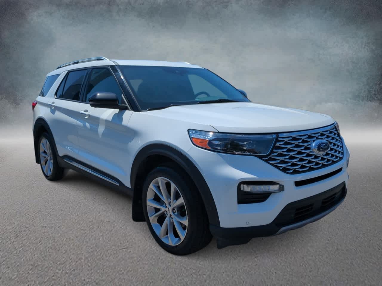 2021 Ford Explorer Platinum photo 2