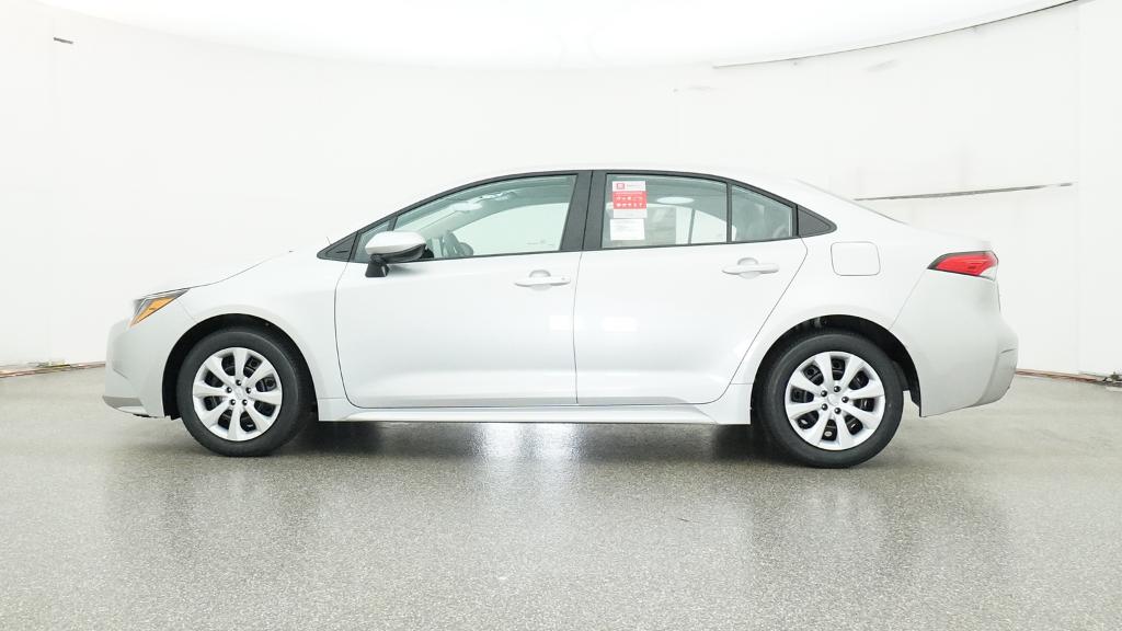 2025 Toyota Corolla LE photo 9