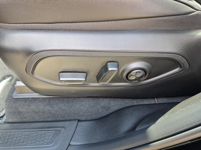 2025 Jeep Grand Cherokee Limited photo 14