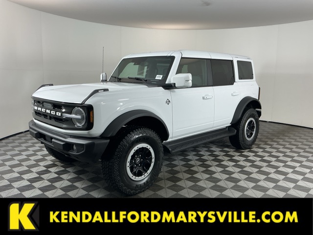 2025 Ford Bronco 4-Door Outer Banks's photo