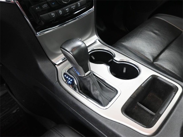 2019 Jeep Grand Cherokee Limited photo 2