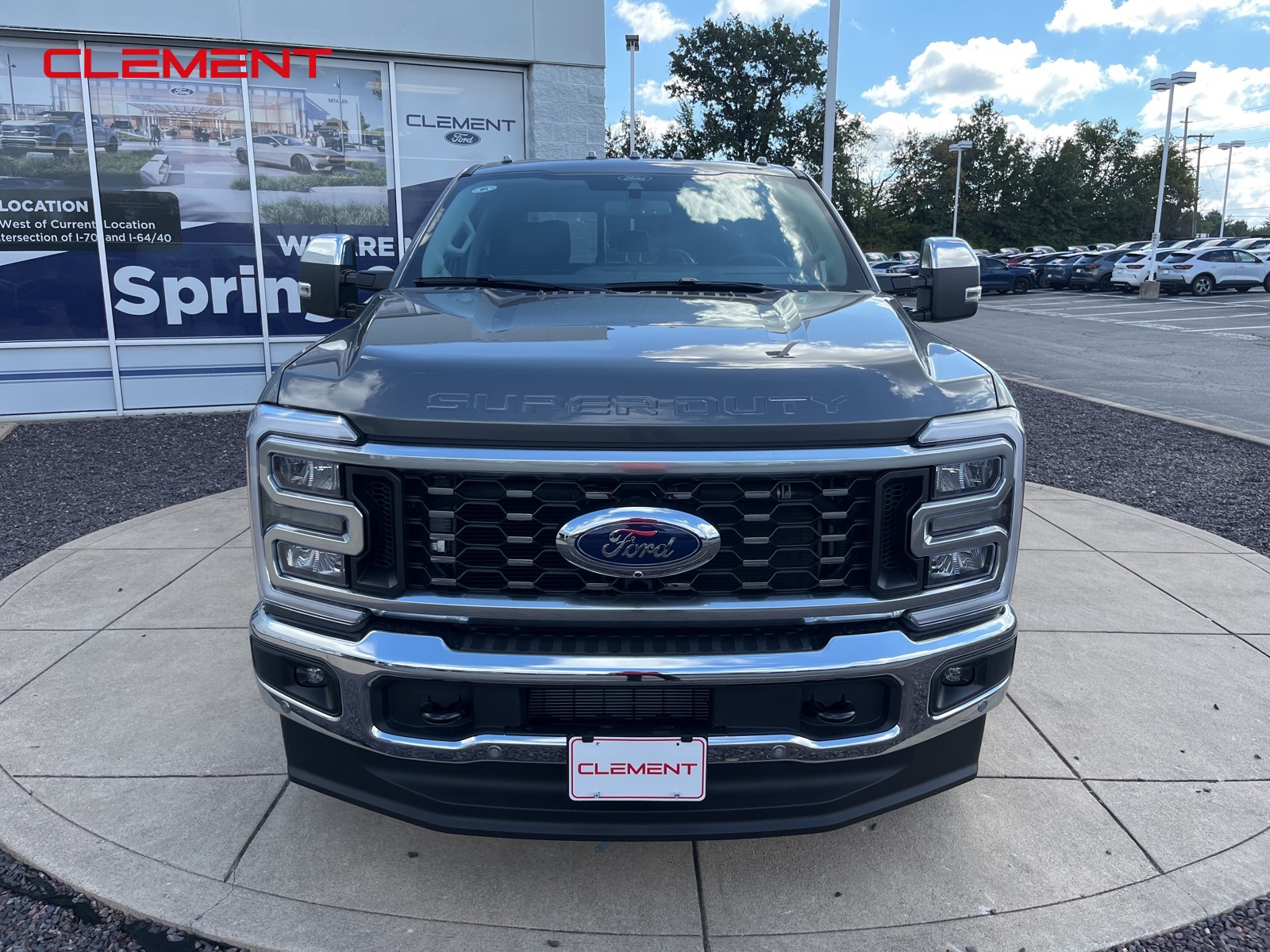 2026 Ford F-350 Lariat photo 2