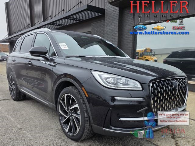 2023 Lincoln Corsair Reserve's photo