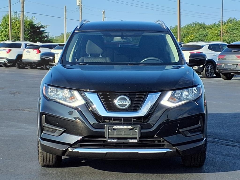 2018 Nissan Rogue SV photo 13