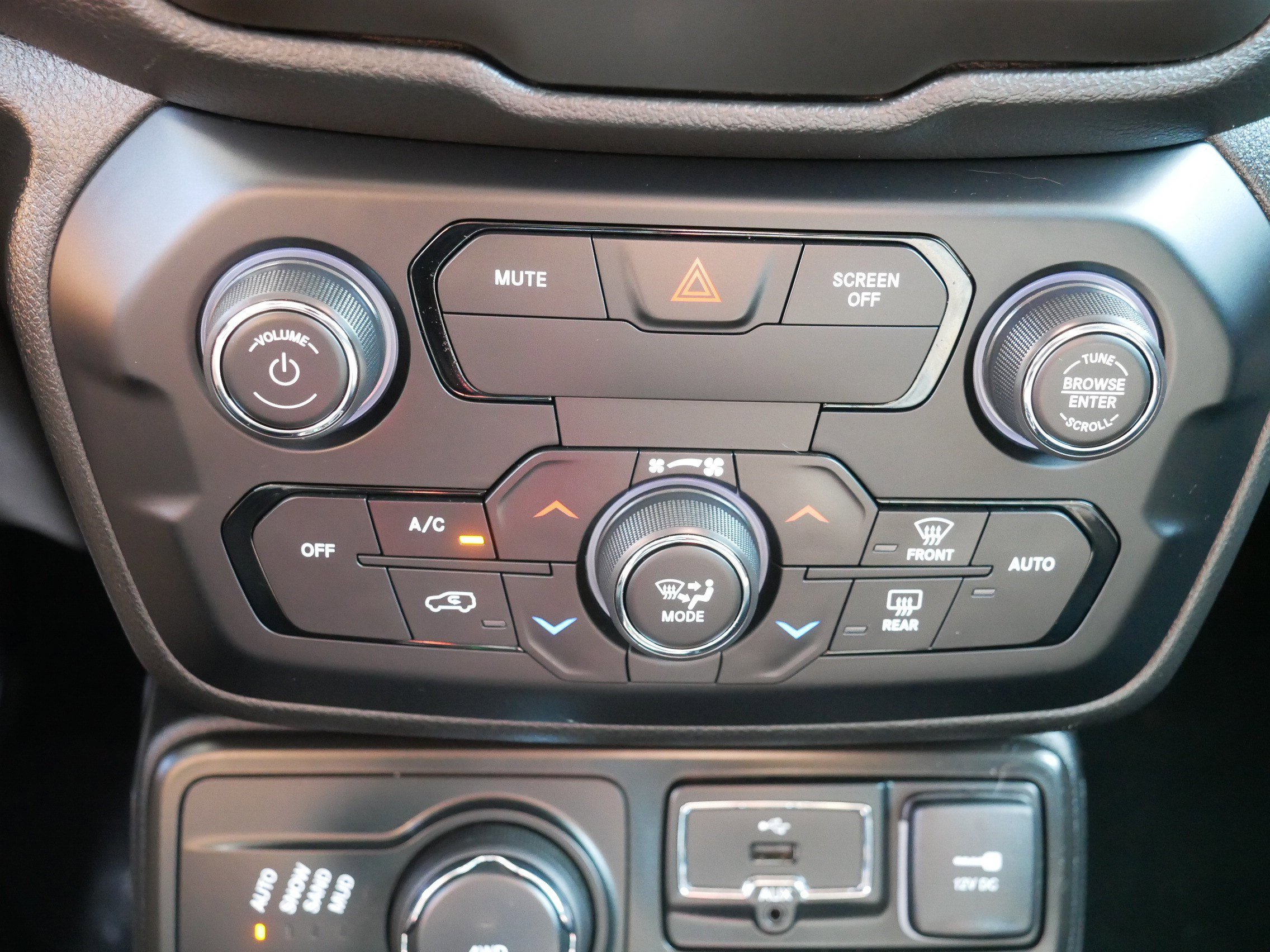 2019 Jeep Renegade Latitude photo 22