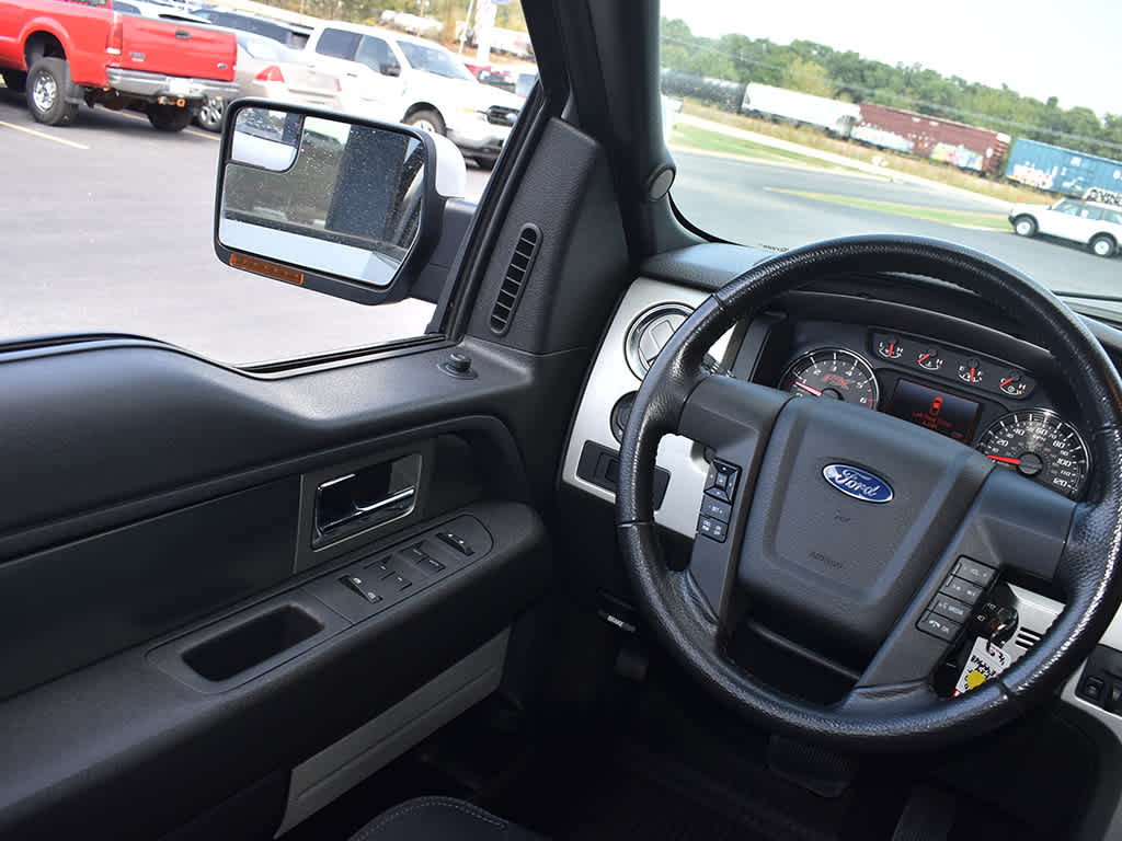 2013 Ford F-150 FX4 photo 18