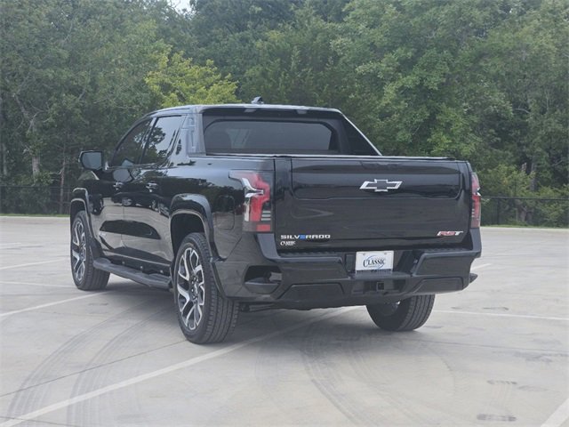 2024 Chevrolet Silverado EV RST photo 4