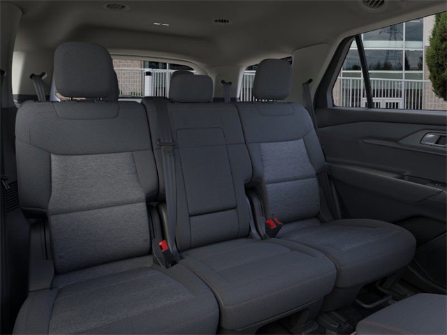 2025 Ford Explorer photo 15
