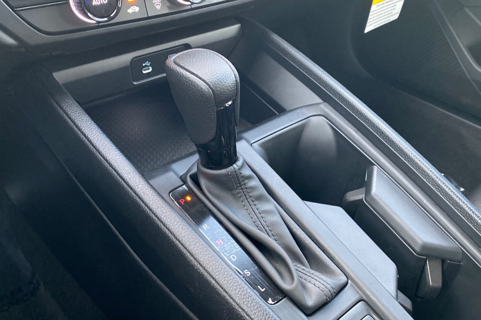 2025 Honda Accord LX photo 21