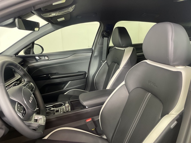 2026 Kia K5 GT-Line photo 18